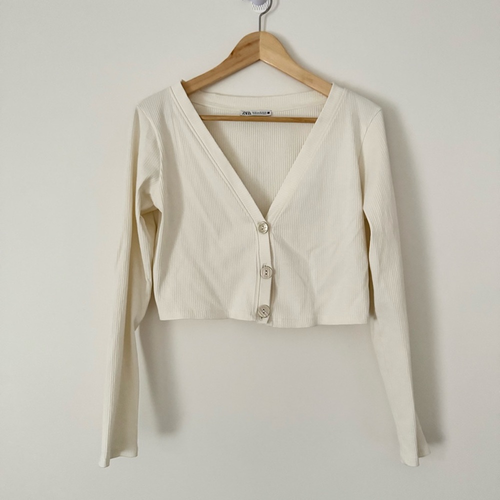 🌱2/$10 | Zara Button-Down Cardigan